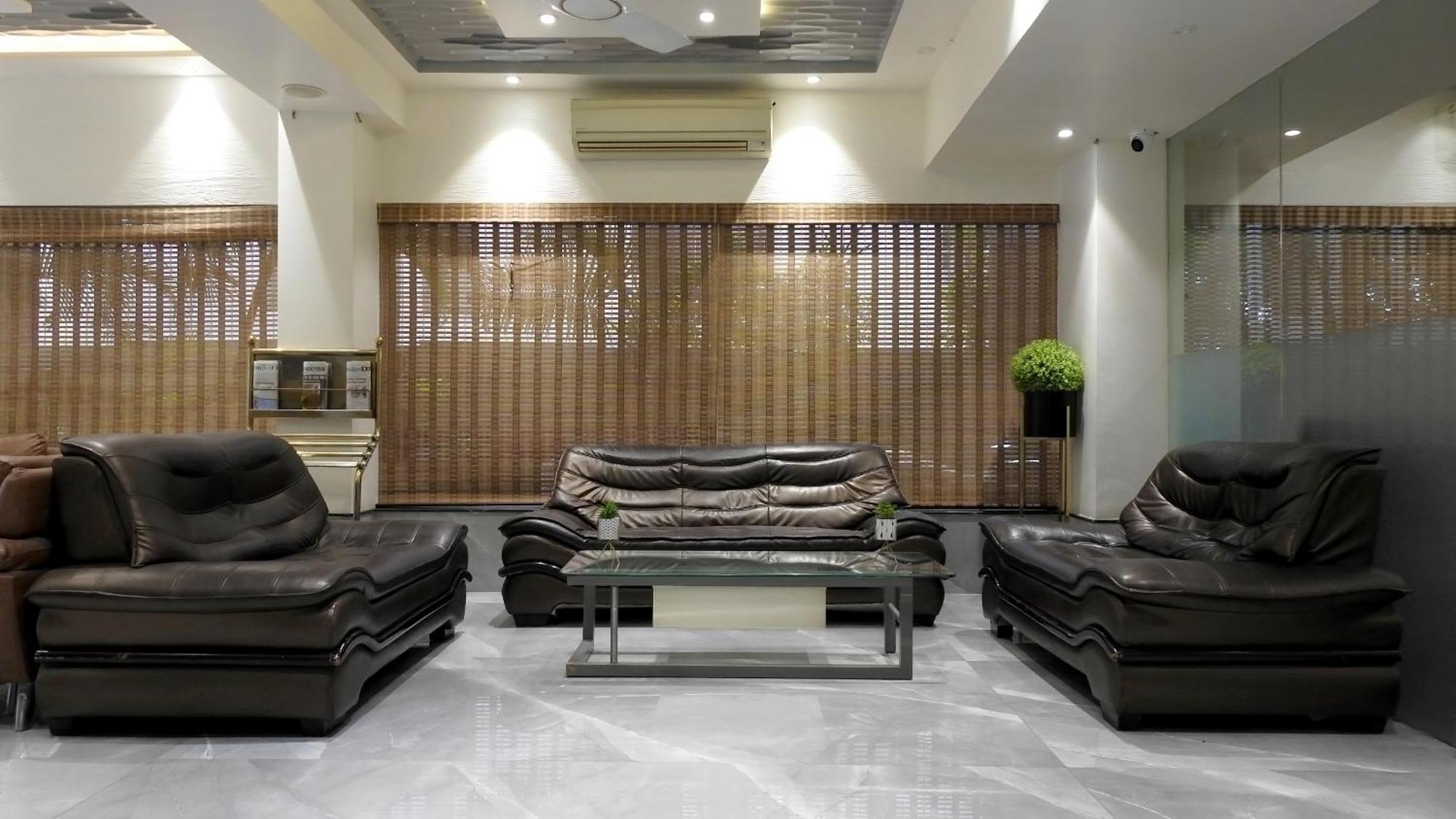 Hotel Sai Miracle Shirdi Bagian luar foto