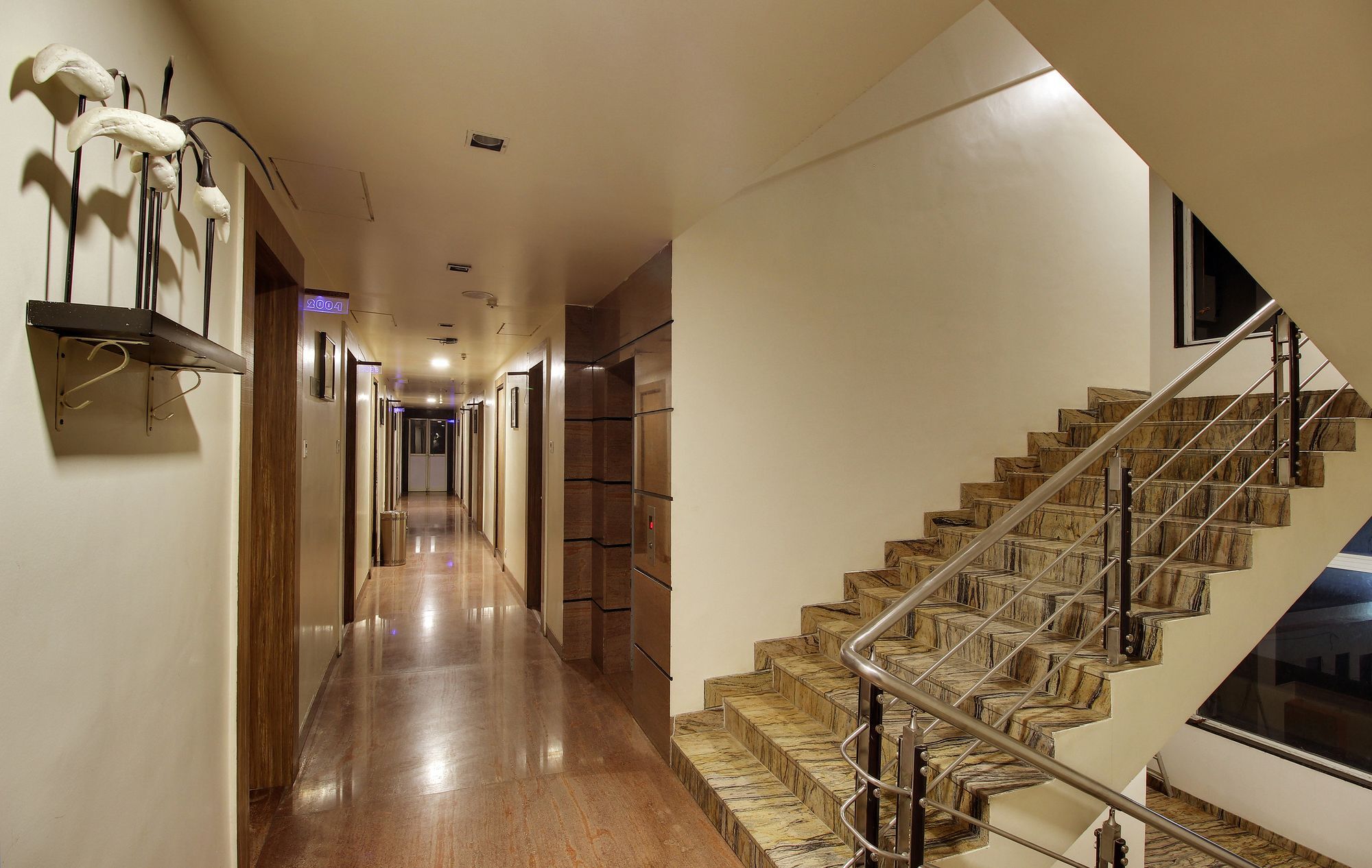 Hotel Sai Miracle Shirdi Bagian luar foto